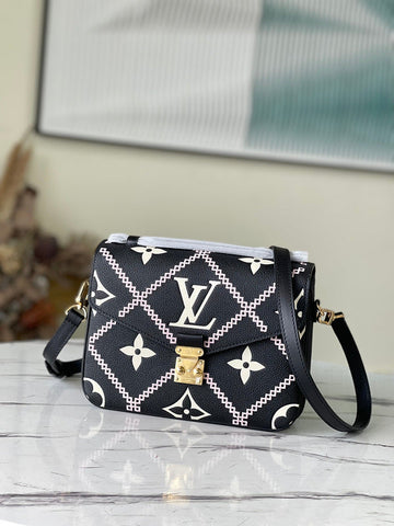 VS - GUKI Women Bags - 2008