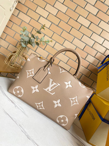 VS - GUKI Women Bags - 2039
