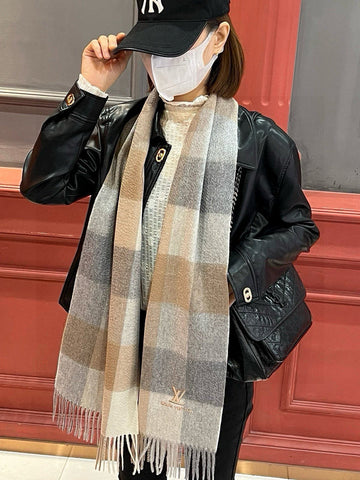 VS - LOV Scarf - 415