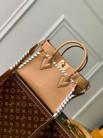VS - LOV Women Bag - 2185