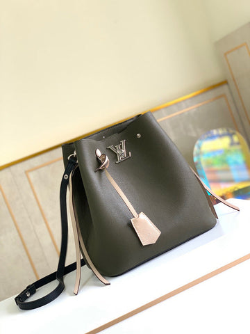 LOV2 Bags - Luxurious Bags  1153