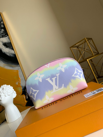 LOV2 Bags - Luxurious Bags  1138