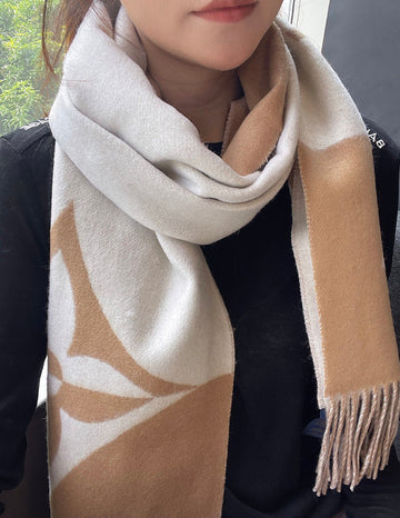 VS - LOV Scarf - 106
