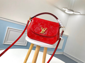 VS - Latest - 2724