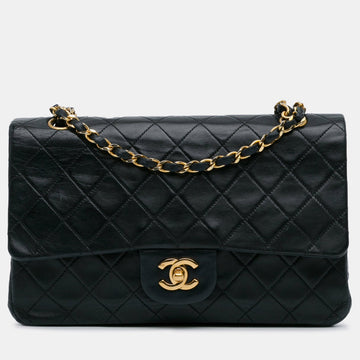 Medium Classic Lambskin Double Flap