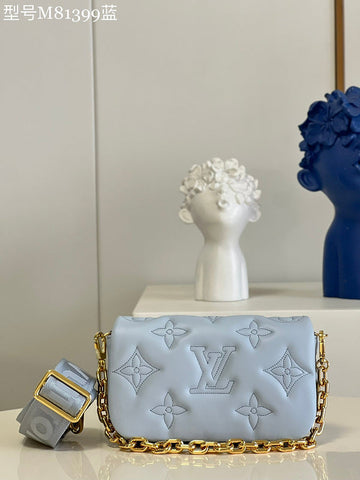 VS - LOV Women Bag - 1952