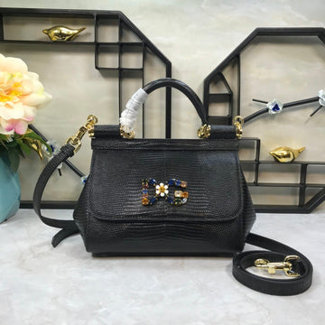 CS - DAG Bags - 011