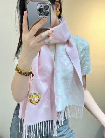 VS - LOV Scarf - 571