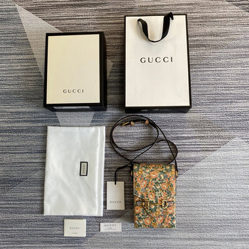 VS - GUKI Bags - 1993