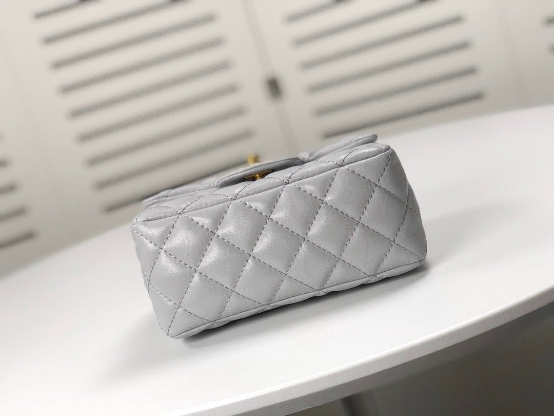 Designer bags by Chanel 113