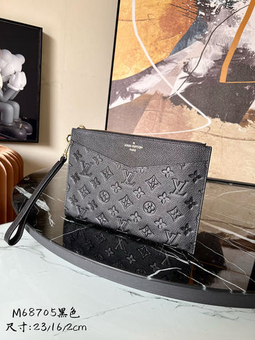 VS - LOV Women Bag - 2234