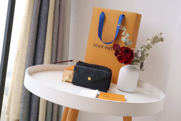 VS - LOV Wallet - 1373