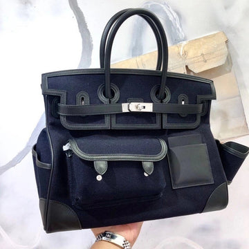 VS - HMS Bags - 1852