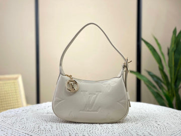 VS - LOV Bags - 420