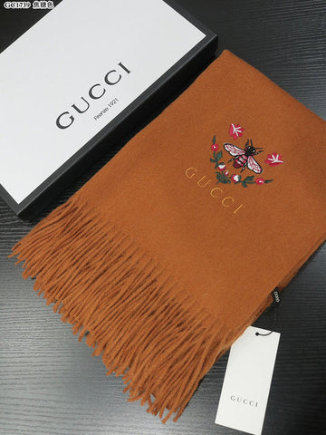VS - GUKI Scarf - 129