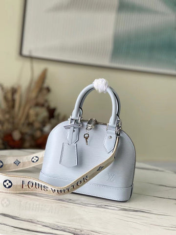 VS Fashion Lu-Vi bags - 689