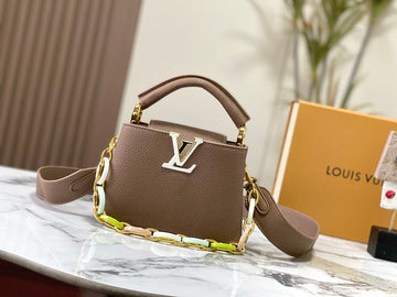 VS - GUKI Women Bags - 1544