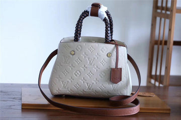 LOV2 Bags - Luxurious Bags  1026