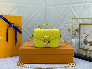 VS - GUKI Women Bags - 1888
