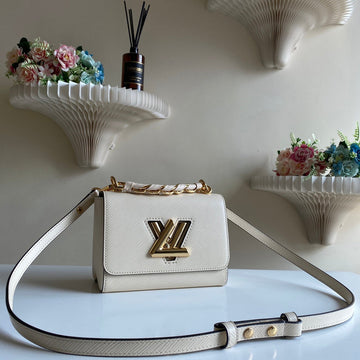 VS - LOV Women Bag - 2206