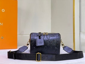 VS - GUKI Women Bags - 1620