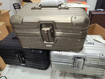 VS - Travel Bags - 675