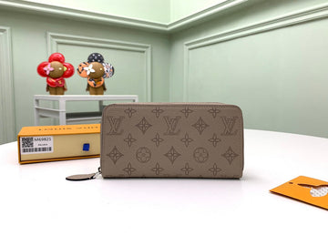 VS - LOV Wallet - 819