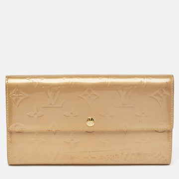 Beige Poudre Monogram Vernis Sarah Wallet