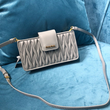 CS - MMU Women Bag - 057