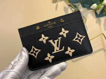 VS - LOV Wallets - 540
