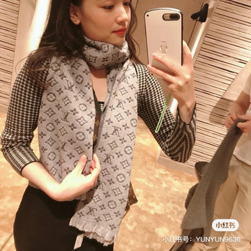 VS - LOV Scarf - 397