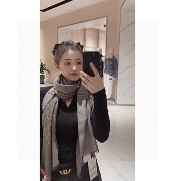 VS - GUKI Scarf - 350