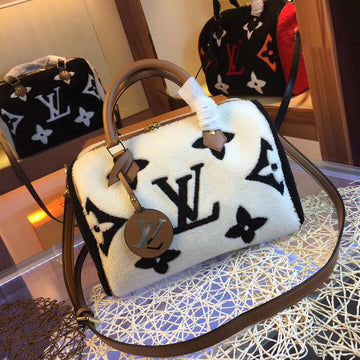 VS - GUKI Women Bags - 1732