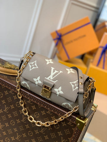 VS - LOV Women Bag - 3158