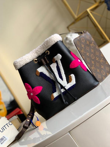 VS Luxury - LOV Bags - 2602