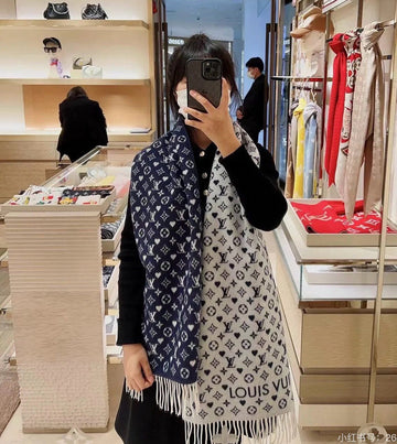 VS - LOV Scarf - 071