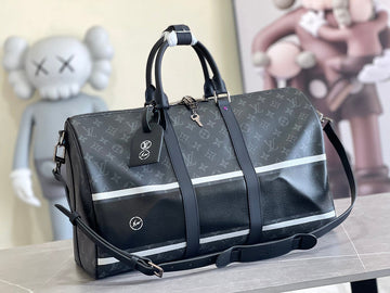 VS - LOV Women Bag - 2823