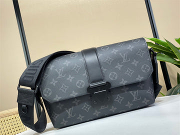 VS - LOV Bags - 330