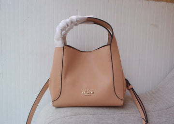 VS - CAH Bags - 682