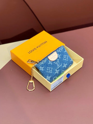 VS - LOV Wallets - 003