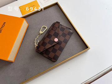 VS - LOV Wallets - 812