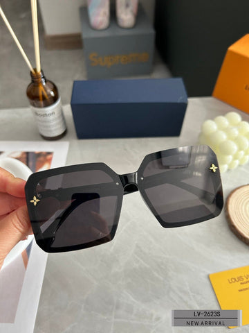 VS - LOV Sunglass - 057