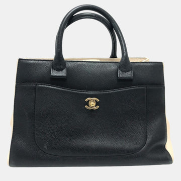 Black CC mark Shoulder Bag