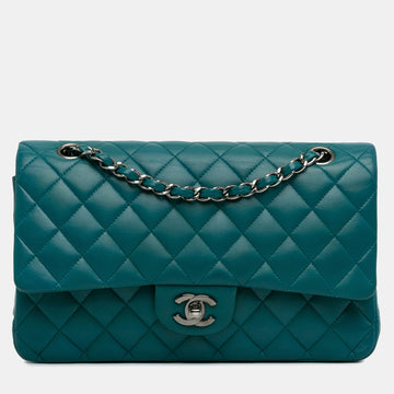 Medium Classic Lambskin Double Flap