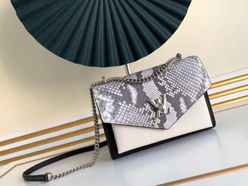 VS Luxury - LOV Bags - 2611