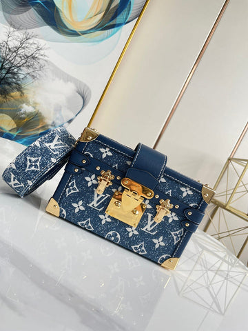 VS - LOV Women Bag - 2248
