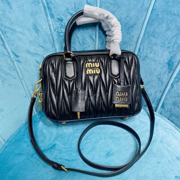 VS - MMU Women Bag - 139
