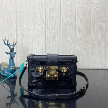 VS - LOV Women Bag - 3119