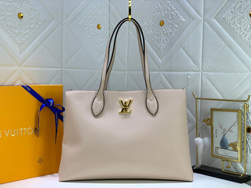 VS - GUKI Women Bags - 1925