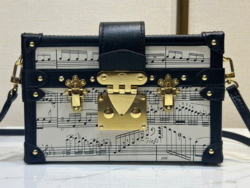 VS - LOV Women Bag - 1606